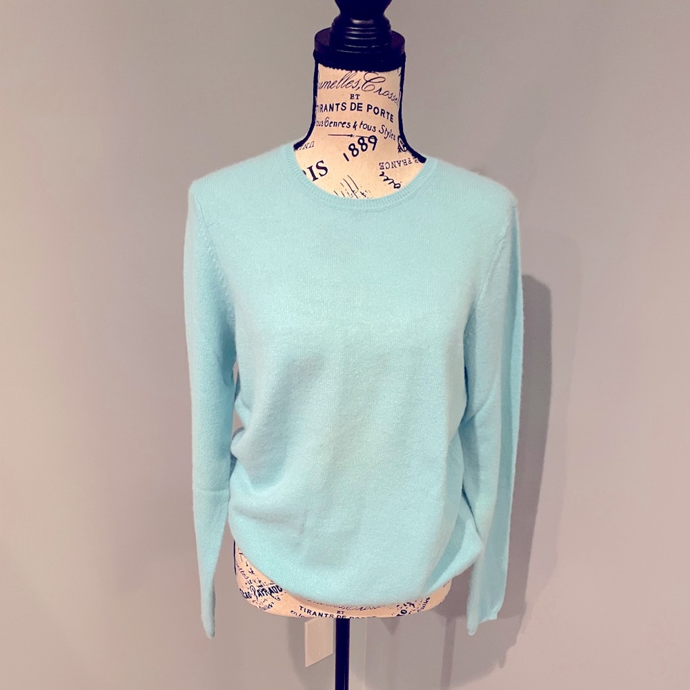 Charter Club 2ply cashmere sweater in turquoise blue